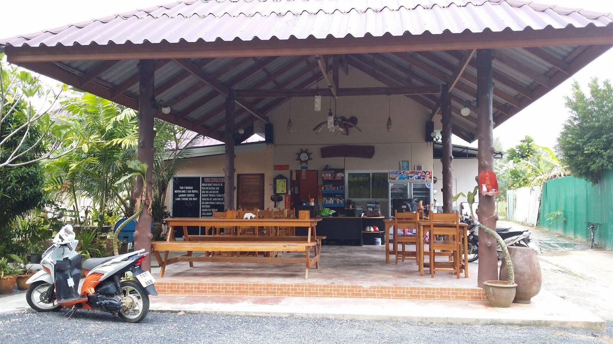 Khaolak Summer House Resort Khao Lak Exterior photo